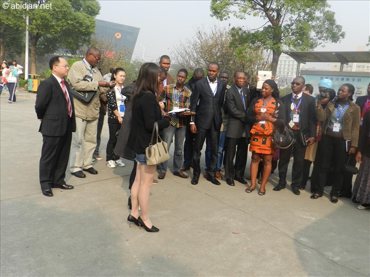 Mission du ministère de la Communication en Chine: la délégation ivoirienne visite l’institut professionnel des mass media de Hunan